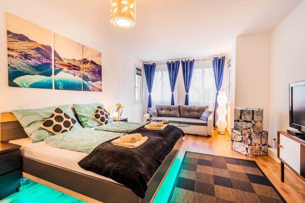 10 Min. Downtown - 2 Bedrooms - Parking Wien Eksteriør billede