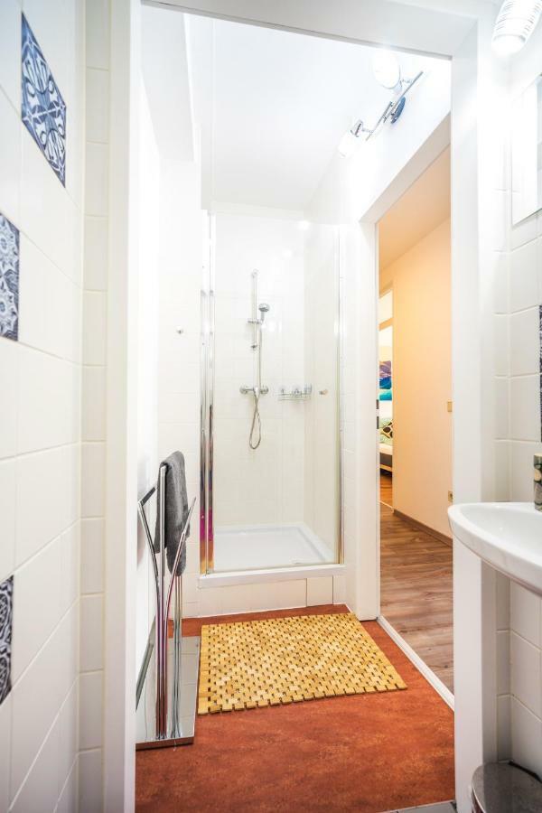 10 Min. Downtown - 2 Bedrooms - Parking Wien Eksteriør billede